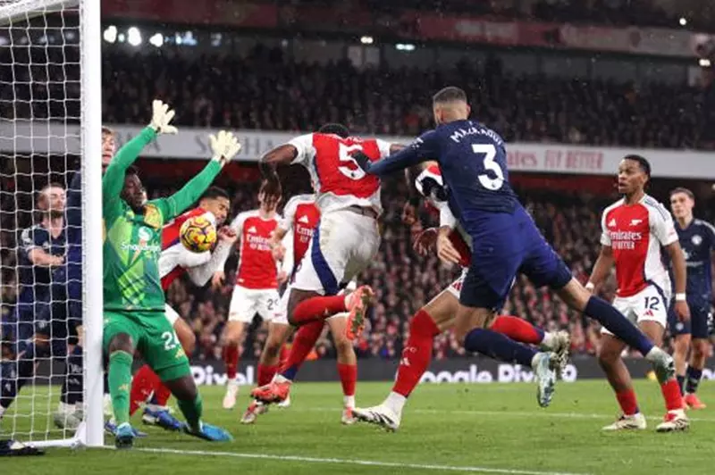 أرسنال ومانشستر يونايتد